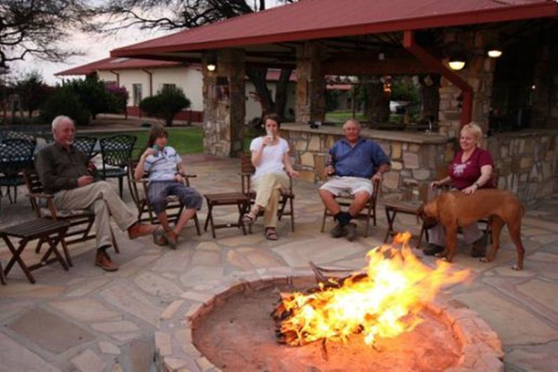 Dornhuegel Guestfarm Hotel Grootfontein Bagian luar foto